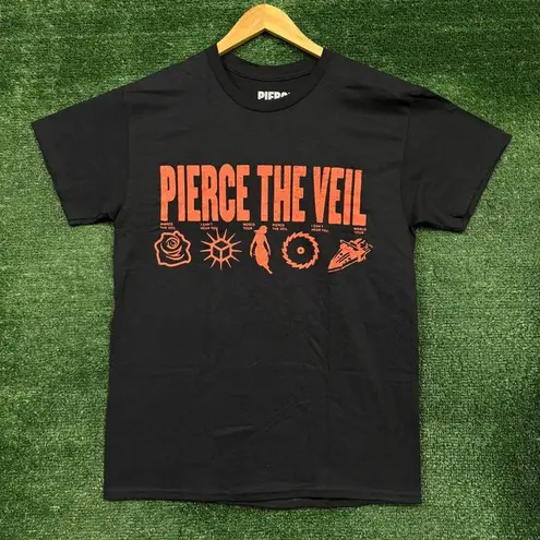 Pierce the Veil I Can't Hear You World Tour Rock Band T-Shirt Size Medium