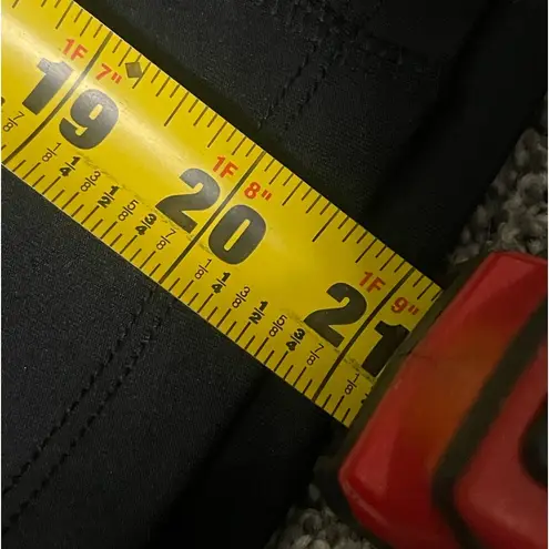 Bally Total Fitness black bike shorts with pockets XL