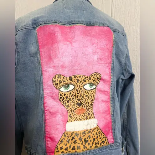 Nine West  Jeans Women’s Denim Jacket – Hand-Painted Leopard Graphic – Size L