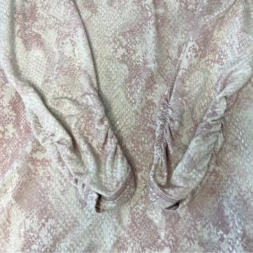 Susan Graver  Pink Snake Print Blouse Size Small LIKE NEW