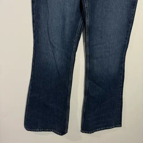 ZARA NWT  High Rise Flare Leg Full Length Jeans Bloggers Favorite‎ Size 4