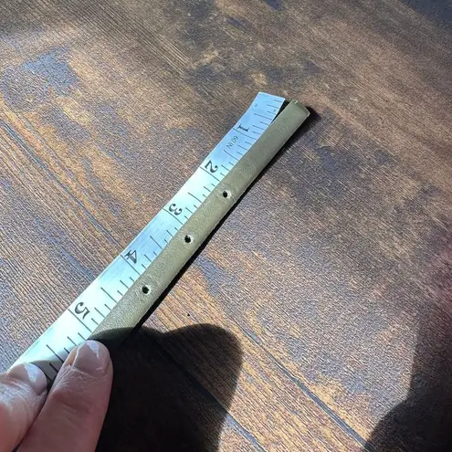 Max Mara  Thin‎ Olive Green Leather Belt Size 40