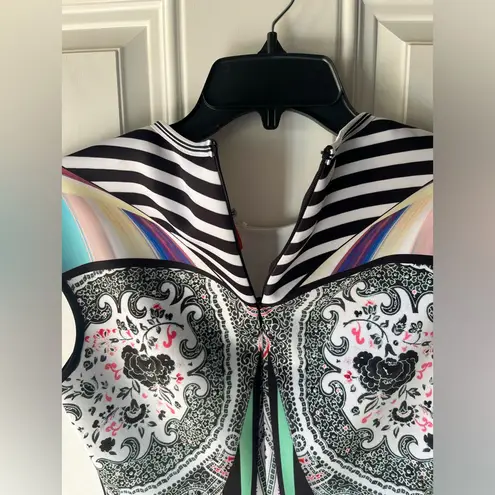 Clover Canyon Sheath Dress Multicolor
Print Scuba Knit Neoprene Size M Cocktail