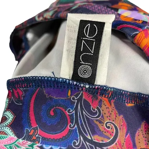 Onzie Bold Floral Print Stripe Cropped Leggings Size S/M