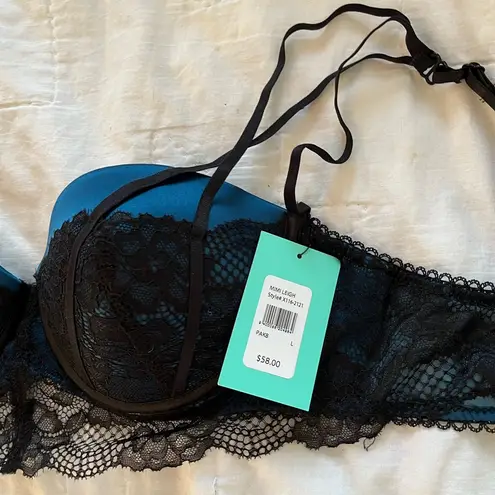 Frederick's of Hollywood NWT: blue with black lace Frederick’s of Hollywood L bra