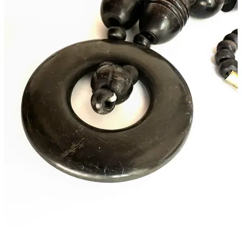 Vintage Scrimshaw Africa Buffalo Horn Tribal Pendant necklace Black