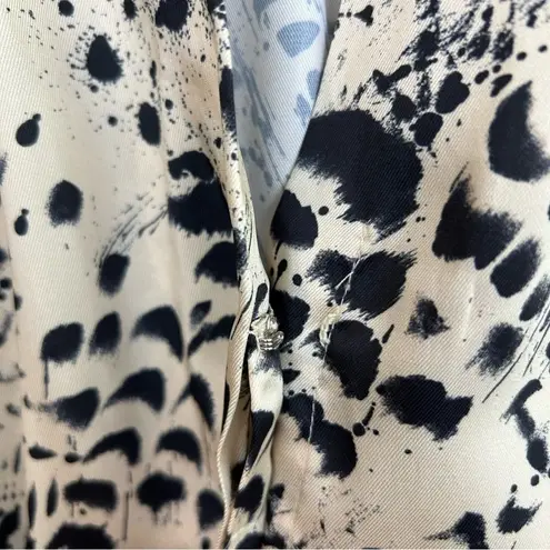 Babaton Aritizia Animal Print Long Sleeve V-neck Blouse Size Small