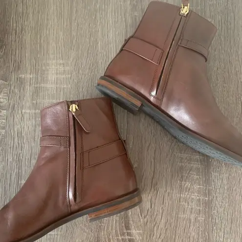 Tod's  | Brown Ankle Boots Flat Size 35