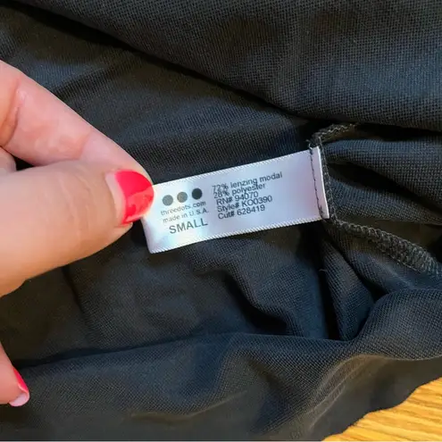 Three Dots navy cowl drape neck modal blend sleeveless blouse size medium