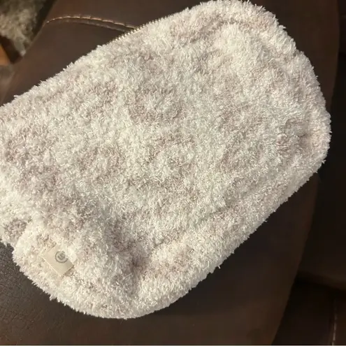 Wanna Be New soft travel plus sleep bag zipper lightweight light academia White