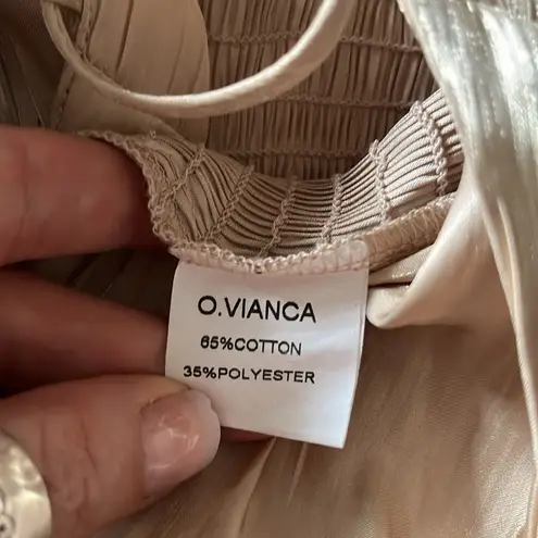 Urban Honey O. Vianca Gleam On Satin Tie Front Top Gold Size M