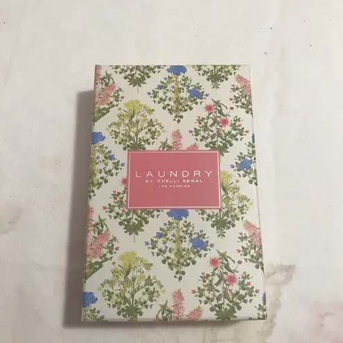 Laundry by Shelli Segal  Gold Tone Layered Necklace and Earring Jewelry Set 16”