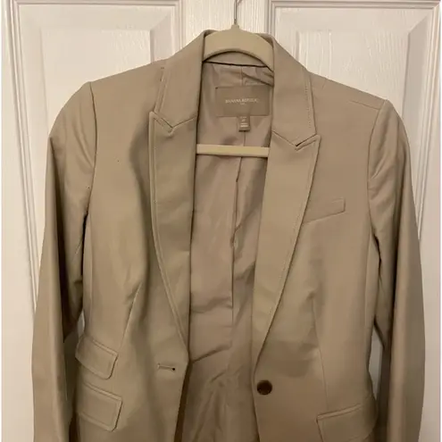 Banana Republic  Khaki Blazer Size 2 Petite