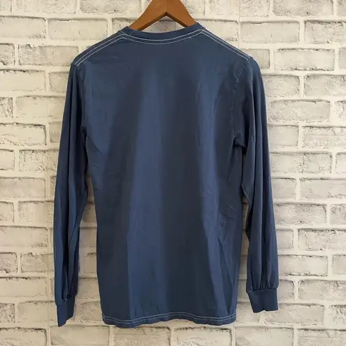 Buc-ee's Women’s Buc-ee’s blue long sleeve “Beaver nuggets” shirt Small