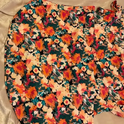 NWOT Natori Women's, Size Small Pink Watercolor Floral T