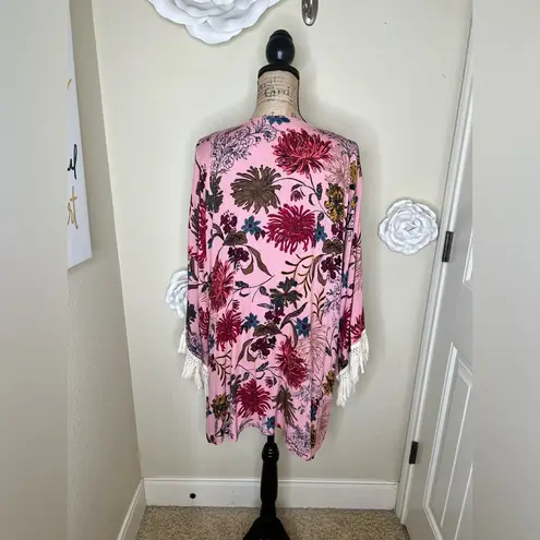 Umgee NTM: Pink & Multicolored Floral Kimino with Fringe Cuffs Size Large