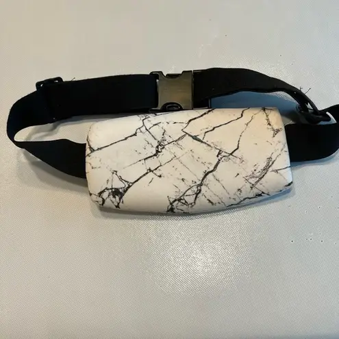 Marble Print Belt Bag Running Fanny Pack Adjustable Waist Purse White