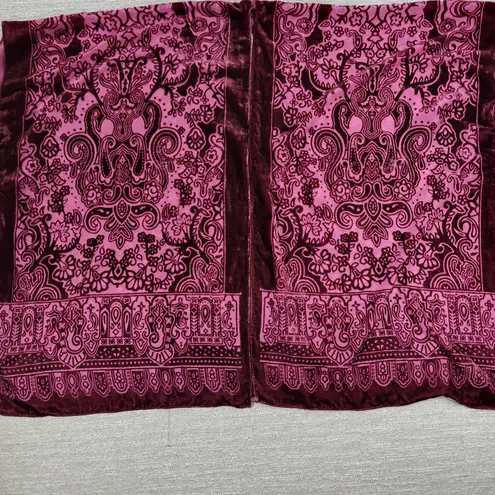 Urban Outfitters  Velvet Burnout Kimono Wrap Purple Floral Draped NWT One Size