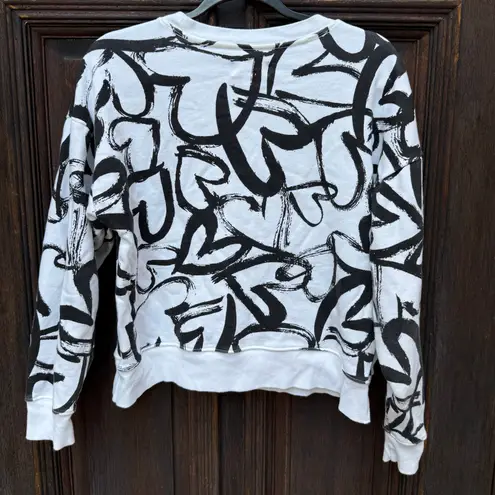 Maeve by Anthropologie Graphic Heart Print Sweatshirt White Black XS