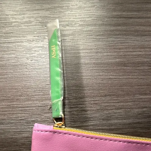 Ipsy “Glam” Bag