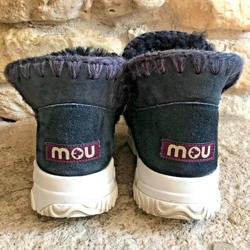 MOU Black Suede Shearling Lined Chunky Sole Sneaker Moccasin Booties Women's 8