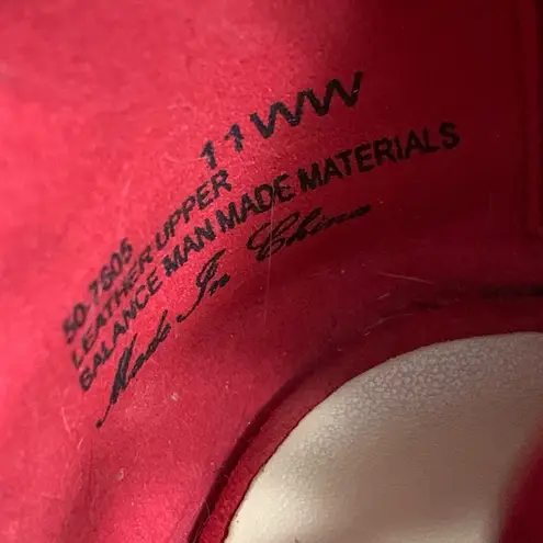 Bella Vita Women's Red Heels Size 11 WW