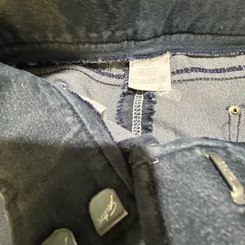 Gutos Stylish Equestrian Two