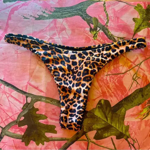 Seafolly sea molly leopard cheetah / animal print bikini bottoms cheeky high waisted thong with hygiene sticker (NEW with tags!!!)
