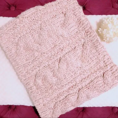 infinity Collection Eighteen Chunky Knit Neck Scarf Blush Pink New