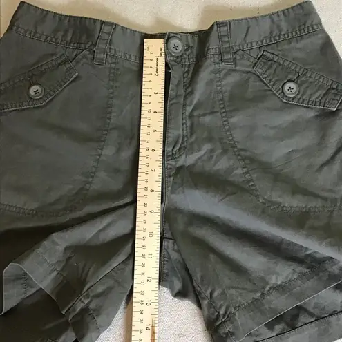 G.h Bass Womens Shorts Sz.12 NWT Army Green mini shorts Front pockets
