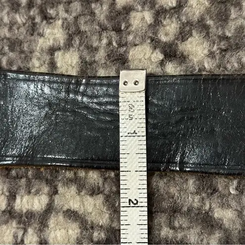 None Vintage Y2K Size M Black Leather Round Solid Brass Buckle Belt