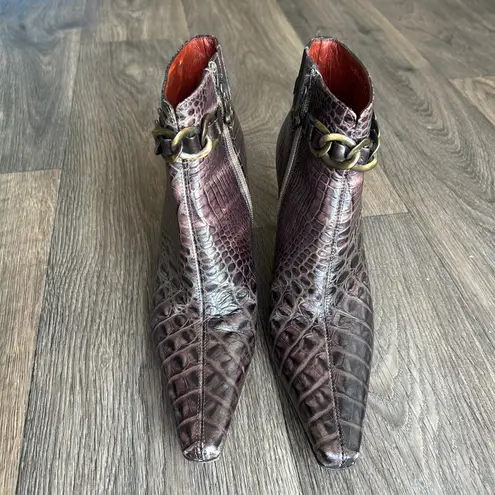 Donald Pliner Donald J Pliner Couture Brown Leather Pointed Toe Booties Size 7