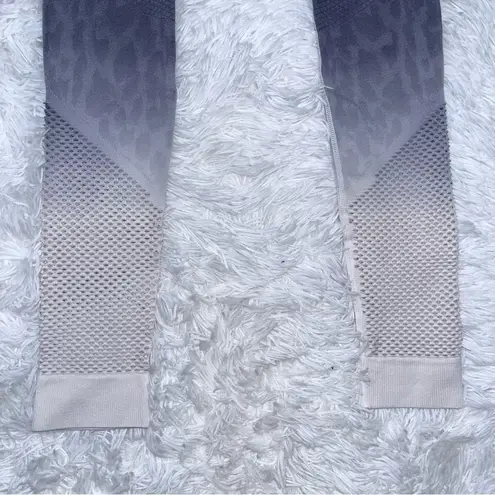 MONO B Black Gray White Ombré Leopard Mesh Leggings Small APH2595B