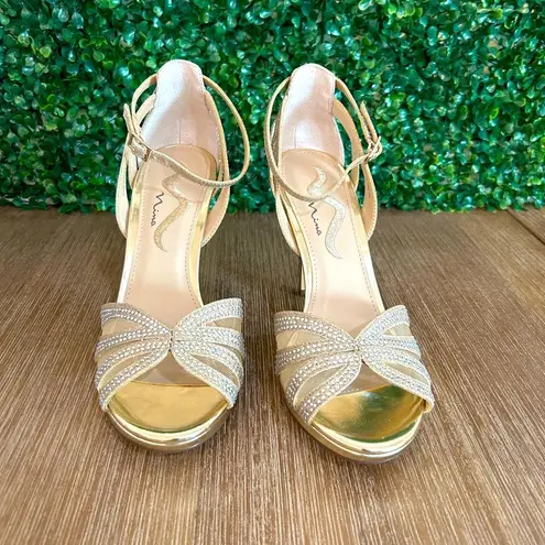 Journee Collection Mina Women’s Size 9 Chic Gold Heels – New with Minor Scuffs from Try-On Formal