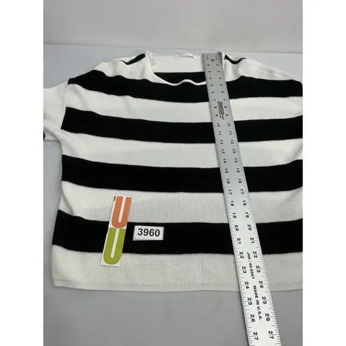 Cyrus Womans Sweater Large Black White Stripe Long Sleeve Crew Neck