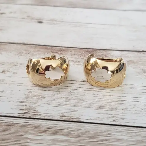 Vintage Clip On Earrings