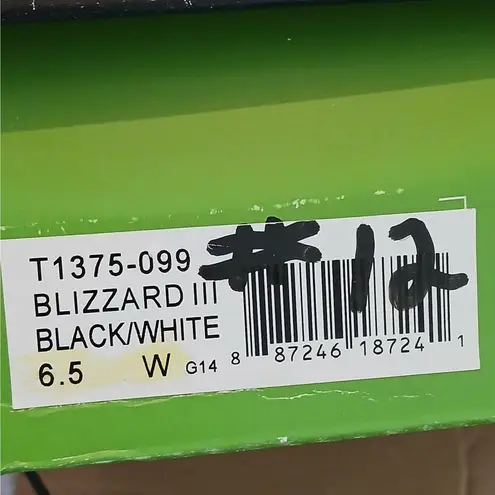 Trotters Blizzard III Women Boots Size 6.5 Faux Leather Quilted Western Gorpcore White