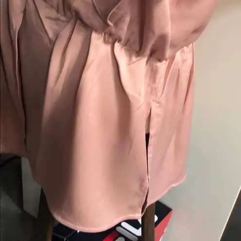 Gianni Bini New  silk like top