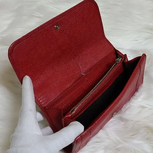 Chloé 💯Authentic Chloe Long Wallet 🍀