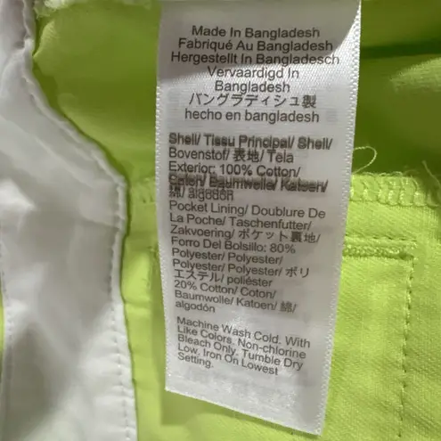 J. Crew Women’s Classic Chino Shorts 5” Inseam Size 8 Light Lime Green Preppy