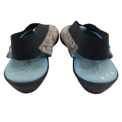 Cloud Footwear Caliber Slip