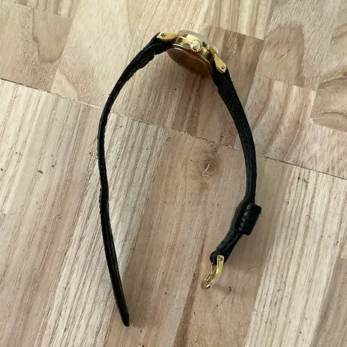 Bulova Accutron Rare Vintage Ladies Watch Gold Filled Case White Dial Leather