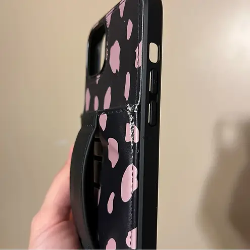 Walli Geometric Cheetah Neutral Print iPhone 13 Phone Case Wallet Black