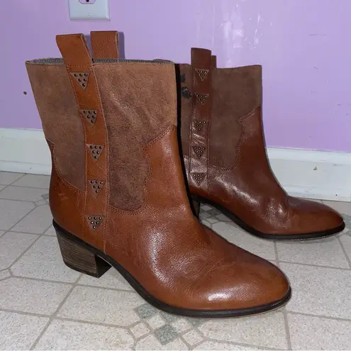 Donald Pliner Daze Western Ankle Boot Women Size 10M Country Boho Cowgirl Preppy Brown