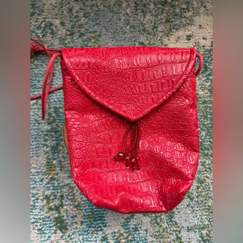Vintage red faux crocodile beaded shoulder strap pouch purse