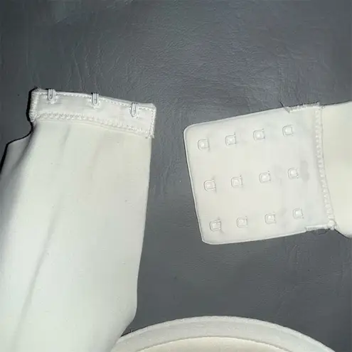 SOMA Women's Vanishing 360 Perfect Coverage Bra 42DD White Convertible Coverage Size undefined