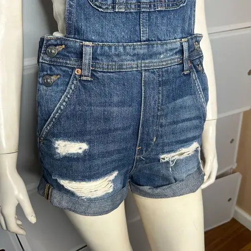 Divided H&M  Distressed Cuffed Shorts Overall Size 2