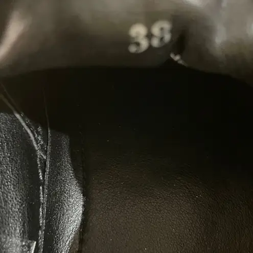 Kenzo Tote Denim Blue and White Patterned Tote Bag with Denim Sneakers. Size 38 Black