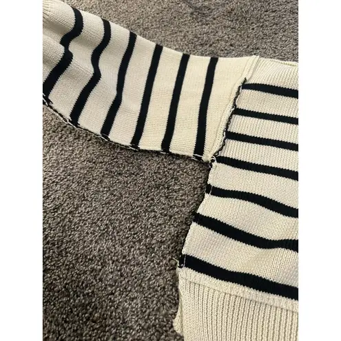 Women's COMMENSE Crew Neck Striped Sweater in Off