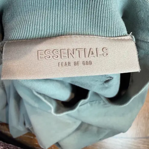 Fear of God Essentials Short Sleeve Tee Sycamore Green Size XS thumbnail 5